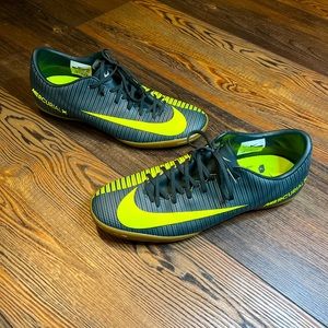 Mens Soccer Indoor Shoes Nike Mercurial 